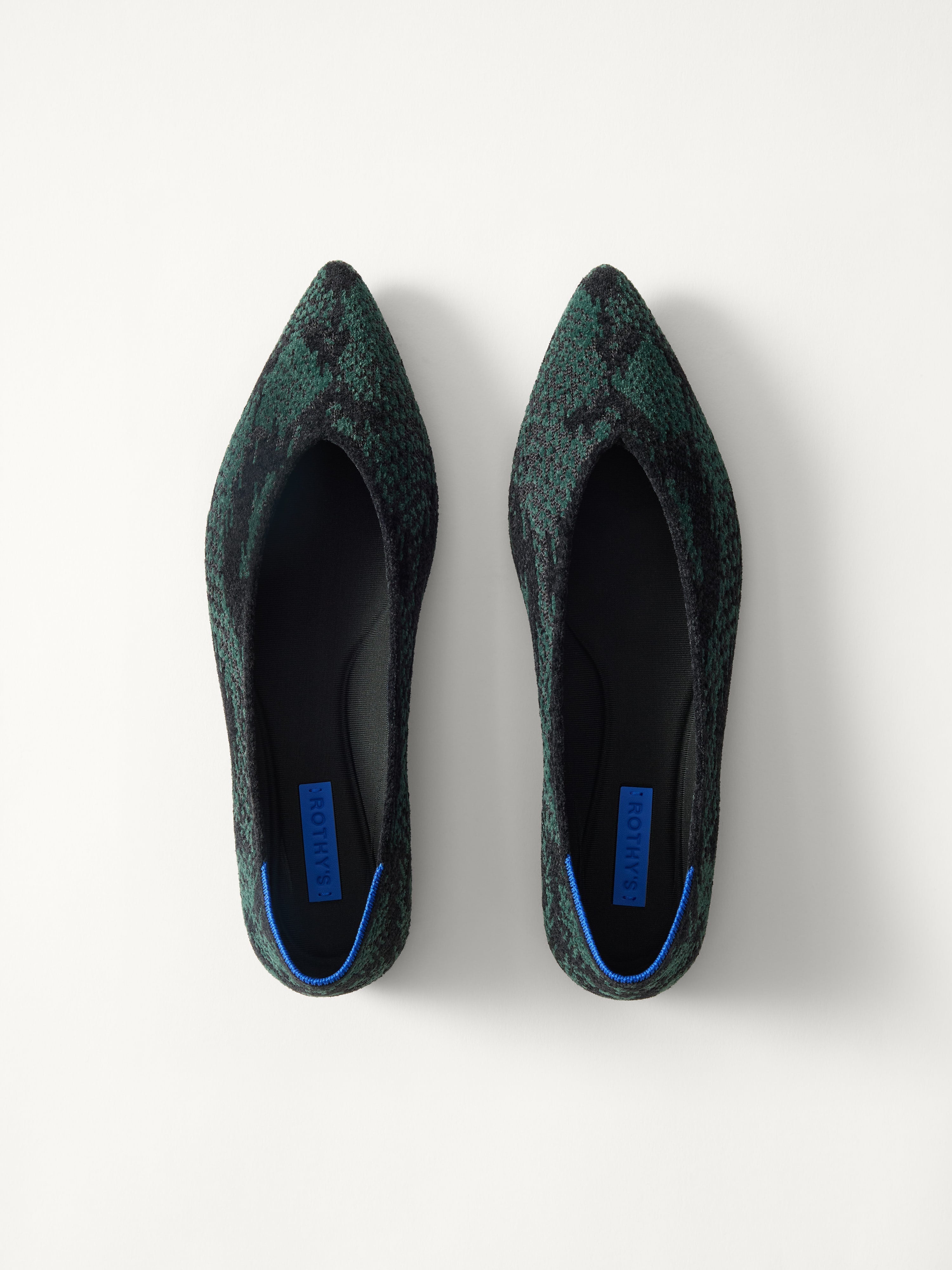 The Point III - ReVelvet™ Evergreen Python